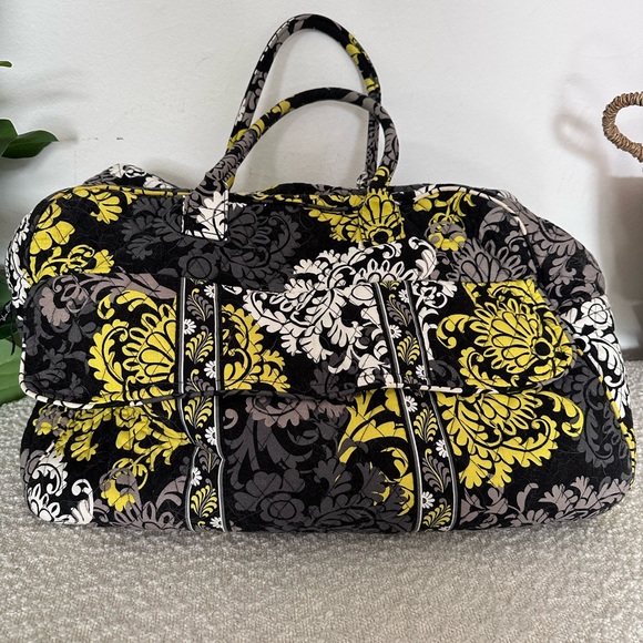 Vera Bradley Weekender + Makeup Bag - Picture 1 of 7